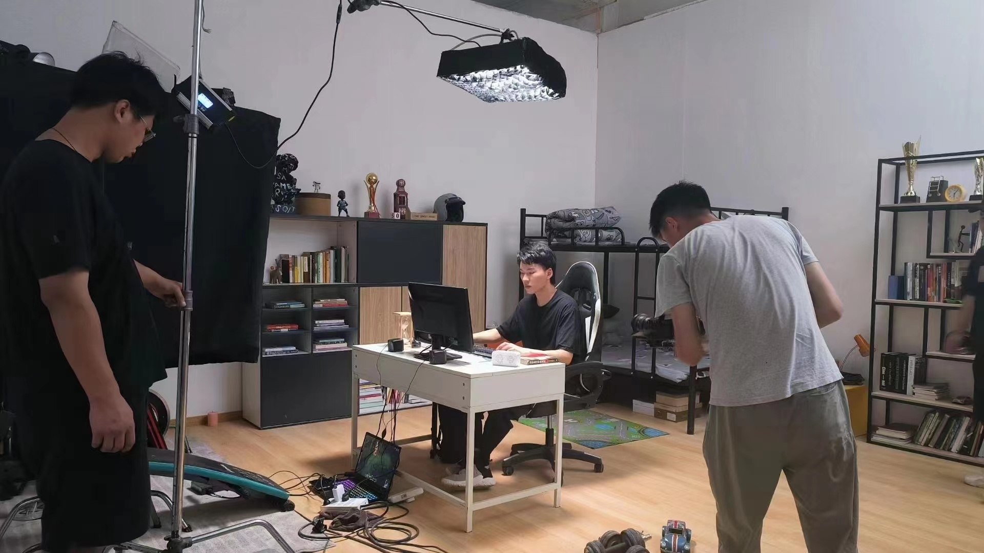 拍摄一部5分钟的宣传片大概需要多少天？